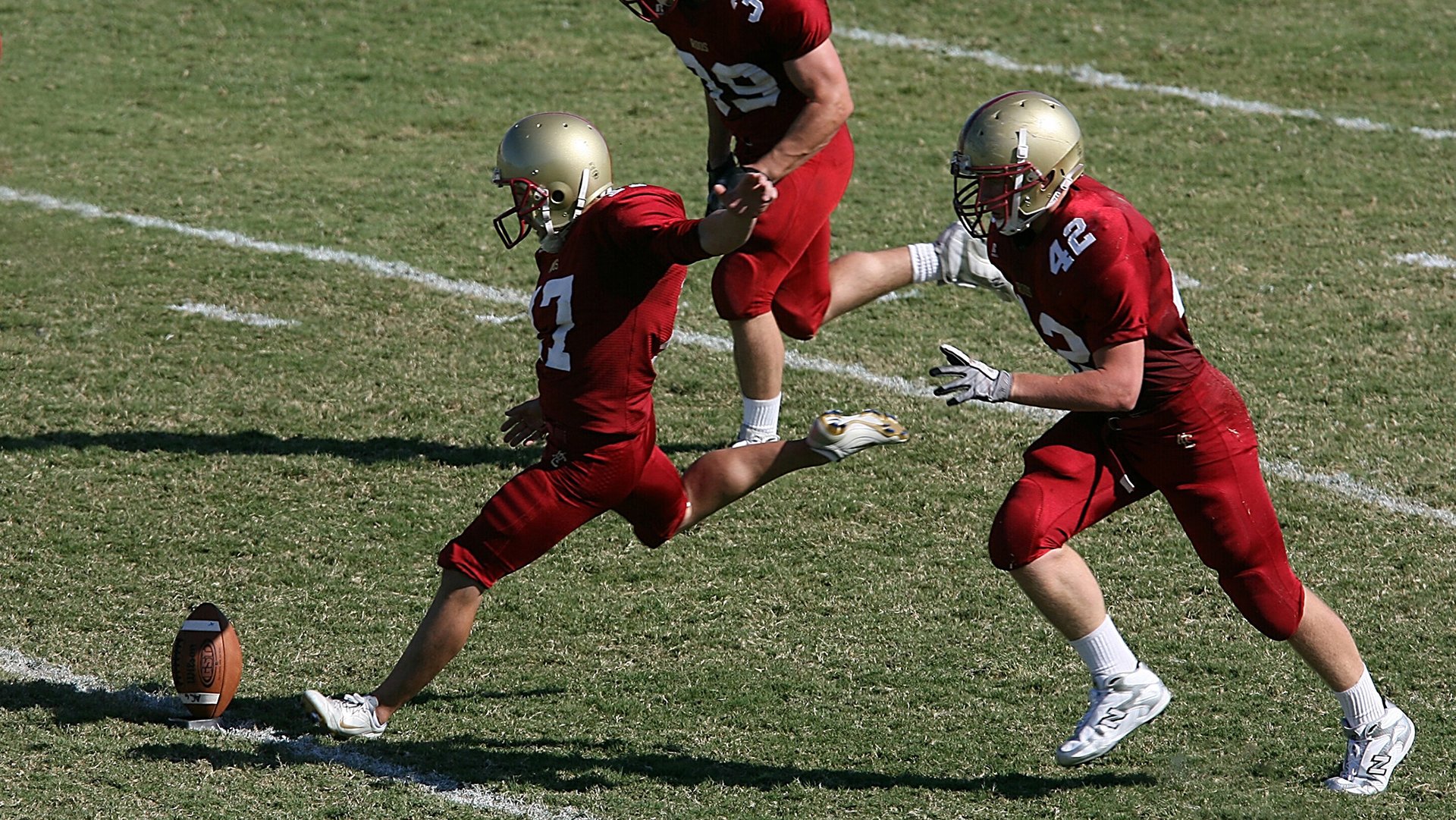 开云体育娱乐-优质青训教练队伍组成，为少年足球引航，足球青训球员培养协议